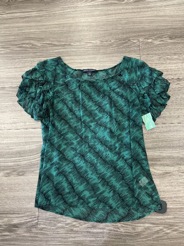 Green Top Short Sleeve Banana Republic, Size M