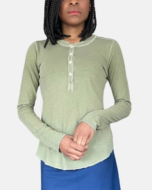 Hal Henley Top In Dusty Green