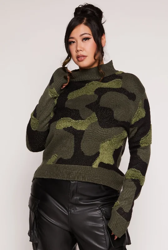 Plus Size Camo Boucle Detail Pullover Sweater